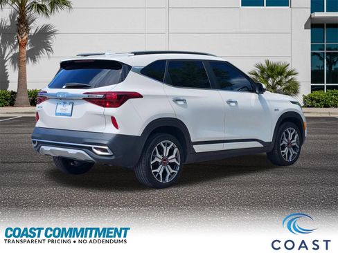Used 2023 Kia Seltos SX AWD/4WD image 6