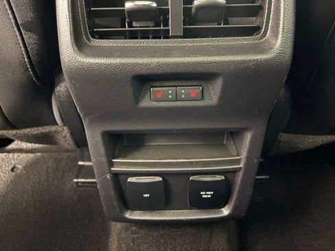 Used 2019 Ford Edge Titanium w/ Equipment Group 301A image 48