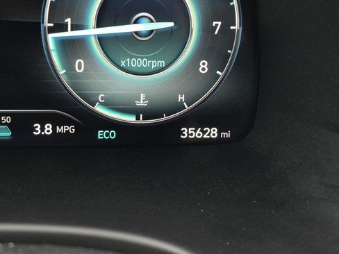 Used 2023 Hyundai Palisade Limited image 25