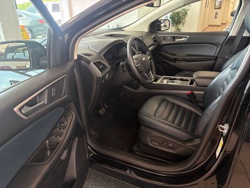 Used 2022 Ford Edge SEL w/ Sport Appearance Package AWD/4WD image 13