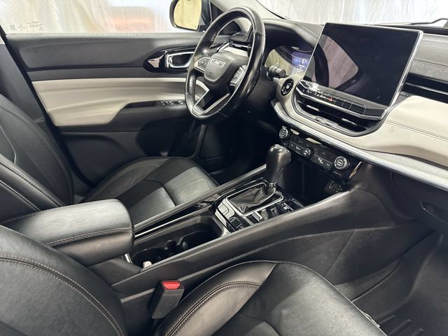 Used 2022 Jeep Compass Limited AWD/4WD image 26