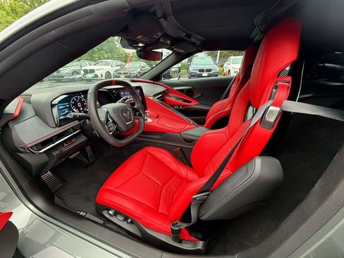 Used 2023 Chevrolet Corvette Stingray Preferred Cpe w/ Z51 Performance Package RWD image 10