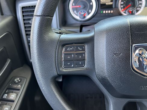 Used 2018 RAM 2500 Tradesman w/ Chrome Appearance Group AWD/4WD image 24