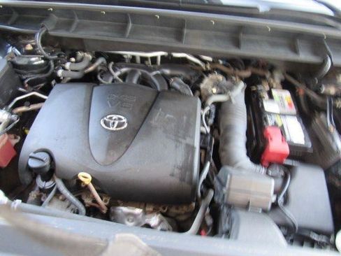 Used 2021 Toyota Highlander XSE AWD/4WD image 14