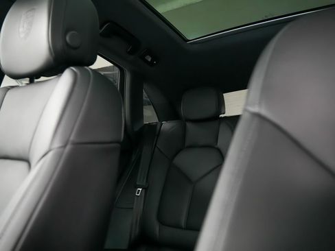 New 2026 Porsche Macan Turbo image 36