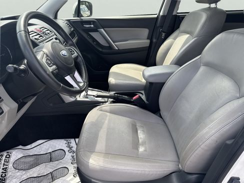 Used 2017 Subaru Forester 2.5i Limited AWD/4WD image 11