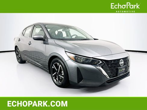 Used 2024 Nissan Sentra SV image 1