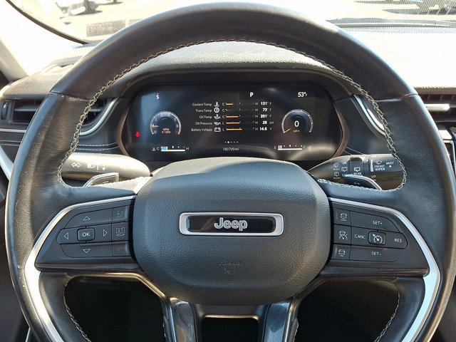 Used 2022 Jeep Grand Cherokee Laredo w/ Luxury Tech Group I AWD/4WD image 24