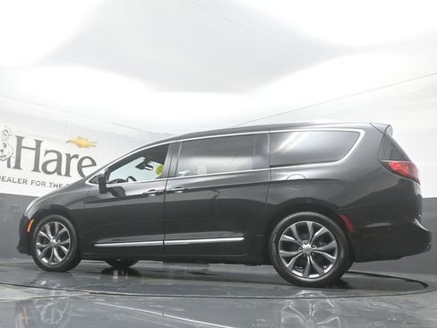 Used 2019 Chrysler Pacifica Limited w/ Advanced Safetytec Group image 53