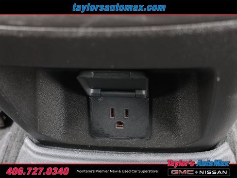 Used 2023 Chevrolet Colorado Z71 w/ Z71 Convenience Package 2 AWD/4WD image 29