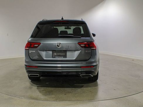 Used 2021 Volkswagen Tiguan SE R-Line image 4
