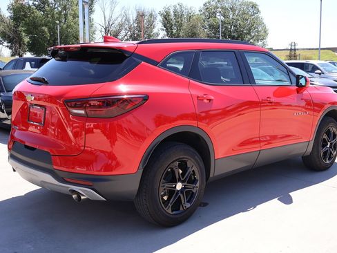 Used 2024 Chevrolet Blazer LT w/ Convenience Package FWD image 6