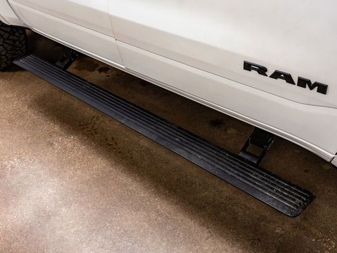 Used 2021 RAM 1500 Limited w/ Night Edition image 13