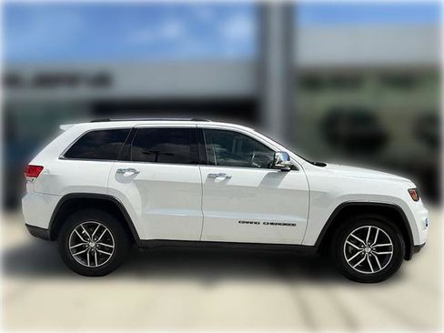 Used 2017 Jeep Grand Cherokee Limited w/ Luxury Group II RWD image 7