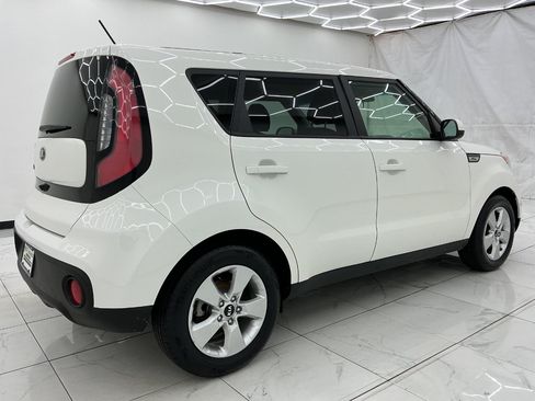 Used 2019 Kia Soul FWD image 12