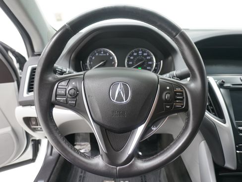 Used 2016 Acura TLX w/ Technology Package FWD image 16
