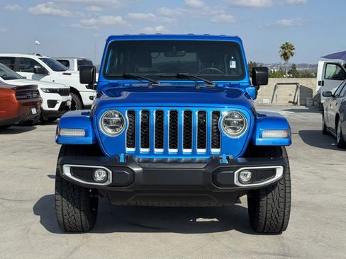 Used 2022 Jeep Wrangler Unlimited Sahara w/ Cold Weather Group image 2