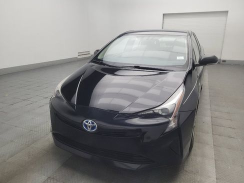 Used 2016 Toyota Prius Four FWD image 15