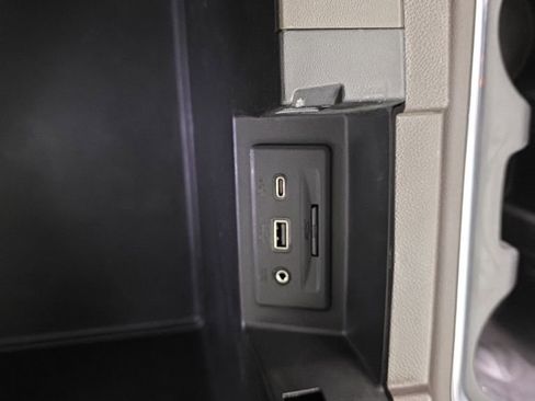 Used 2020 GMC Sierra 1500 SLT w/ SLT Premium Plus Package image 25