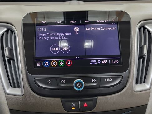 Used 2022 Chevrolet Malibu LT image 21