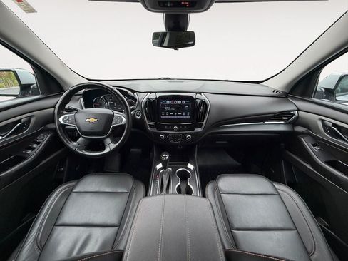 Used 2019 Chevrolet Traverse RS AWD/4WD image 11