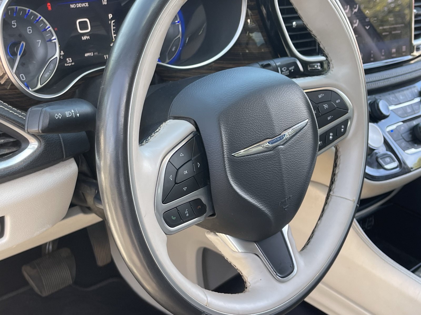 Used 2021 Chrysler Pacifica Limited w/ Premium & Safety Sphere Group AWD/4WD image 25