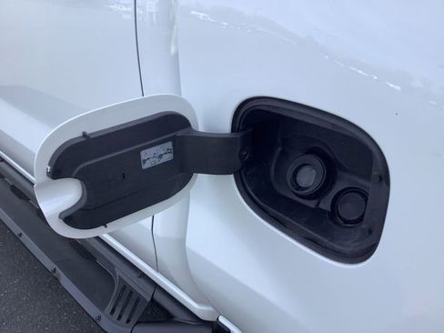 Used 2019 Chevrolet Silverado 1500 LT Trail Boss image 22