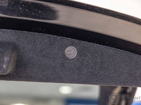 Used 2022 Tesla Model X image 16