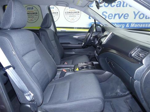 Used 2020 Honda Ridgeline Sport image 8