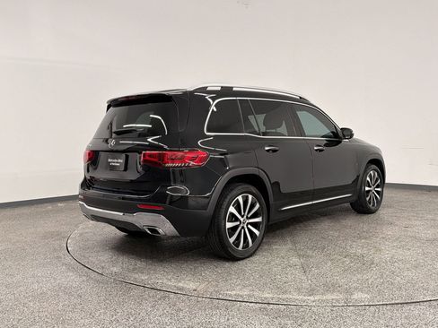 Certified 2022 Mercedes-Benz GLB 250 image 9