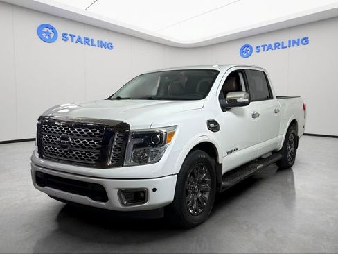 Used 2017 Nissan Titan Platinum Reserve RWD image 16