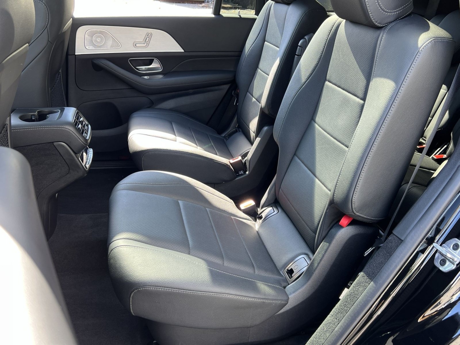 Certified 2025 Mercedes-Benz GLS 450 4MATIC image 30