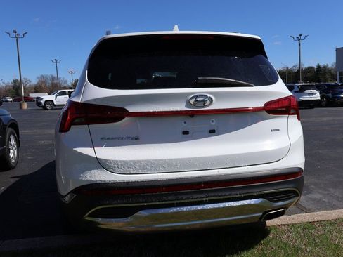 Used 2023 Hyundai Santa Fe SEL w/ Premium Package image 17