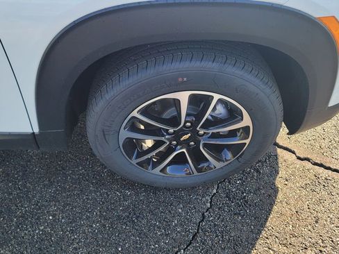 New 2026 Chevrolet TrailBlazer LT FWD image 15