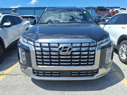 Used 2024 Hyundai Palisade Calligraphy AWD/4WD image 2