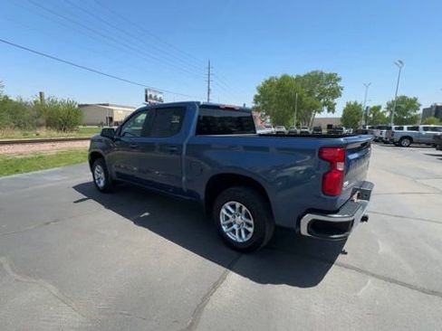 Used 2024 Chevrolet Silverado 1500 LT AWD/4WD image 6