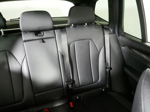 Used 2018 BMW X3 xDrive30i image 14