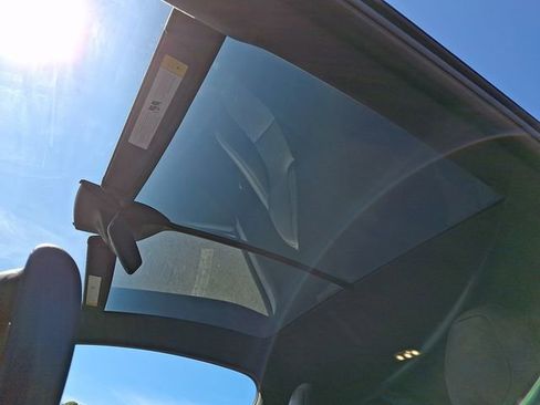 Used 2023 Tesla Model X image 16