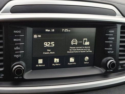 Used 2020 Kia Sorento L image 22