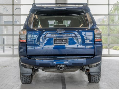 Used 2021 Toyota 4Runner SR5 Premium w/ Moonroof Package image 14