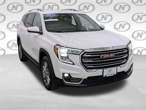 Used 2022 GMC Terrain SLT AWD/4WD image 29