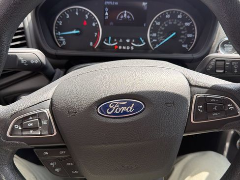 Used 2021 Ford EcoSport SE w/ SE Convenience Package FWD image 12