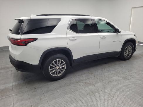 Used 2023 Chevrolet Traverse LT image 10