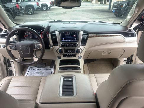 Used 2015 GMC Yukon Denali w/ Open Road Package image 21