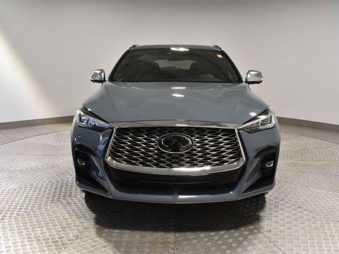 Certified 2025 INFINITI QX55 Essential w/ Accent Package image 9
