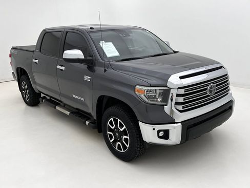 Used 2018 Toyota Tundra Limited w/ Limited Premium Package image 2
