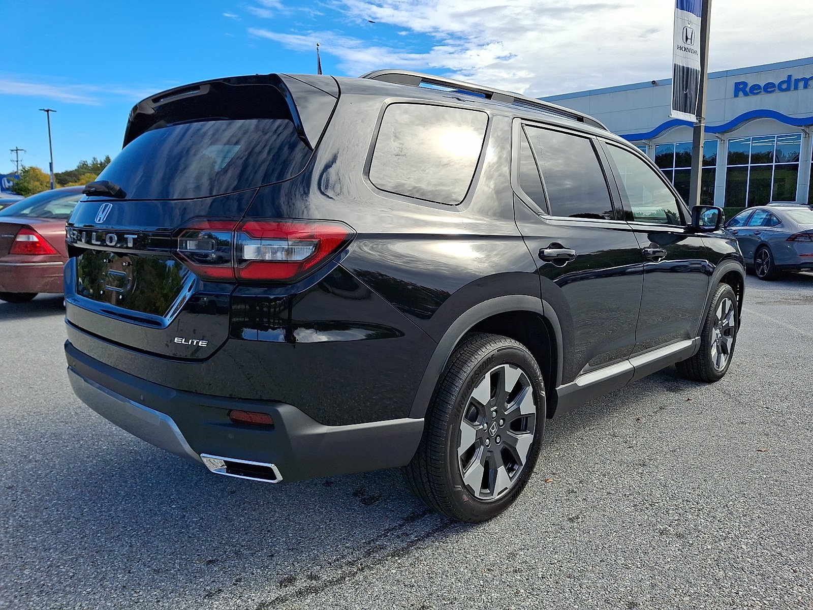 New 2026 Honda Pilot Elite image 4