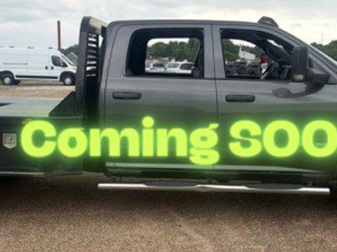 Used 2021 RAM 3500 Tradesman w/ Chrome Appearance Group AWD/4WD image 6