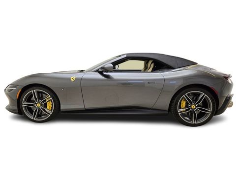 Used 2024 Ferrari Roma Spider RWD image 12