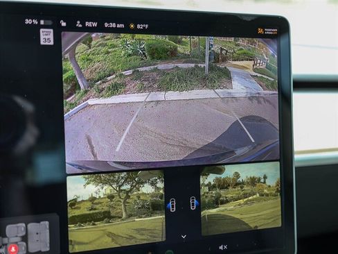 Used 2018 Tesla Model 3 Long Range RWD image 33